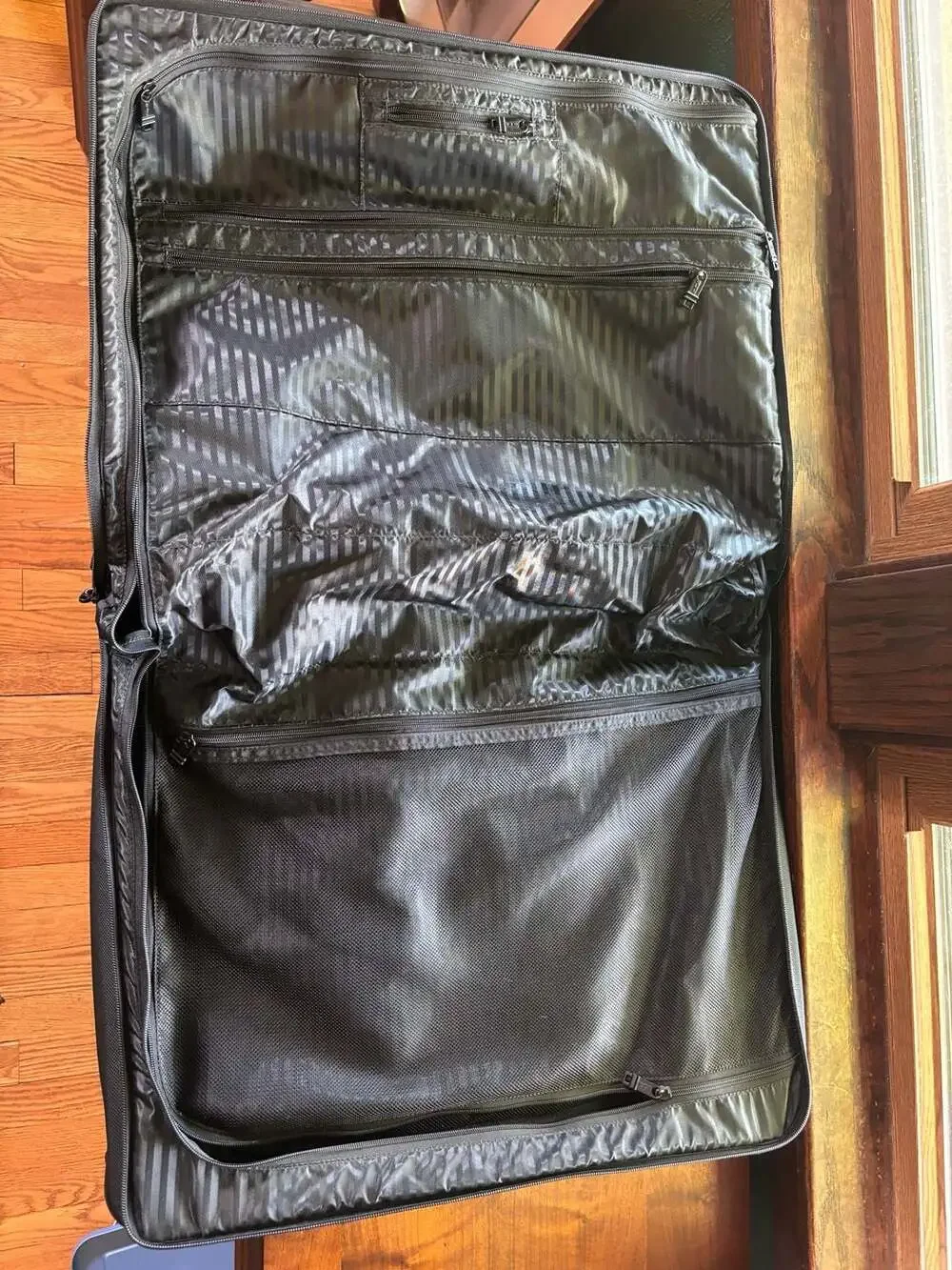 Tumi Alpha Black Wheeled Rolling Garment Bag Extended Trip Suitcase